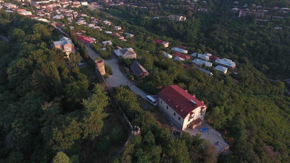 Galavnis Kari Hotel Signagi Buitenkant foto